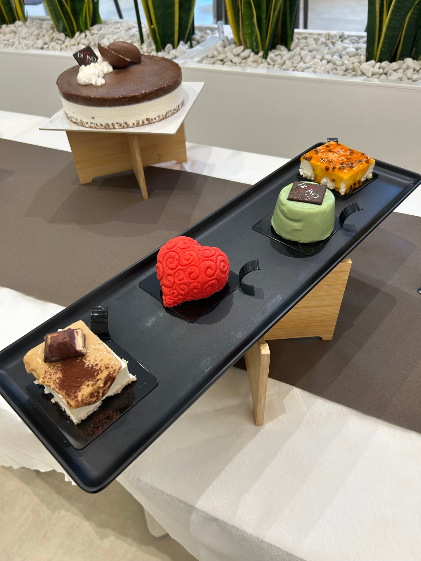 Vassoio di mignon e monoporzioni Divino Cafè